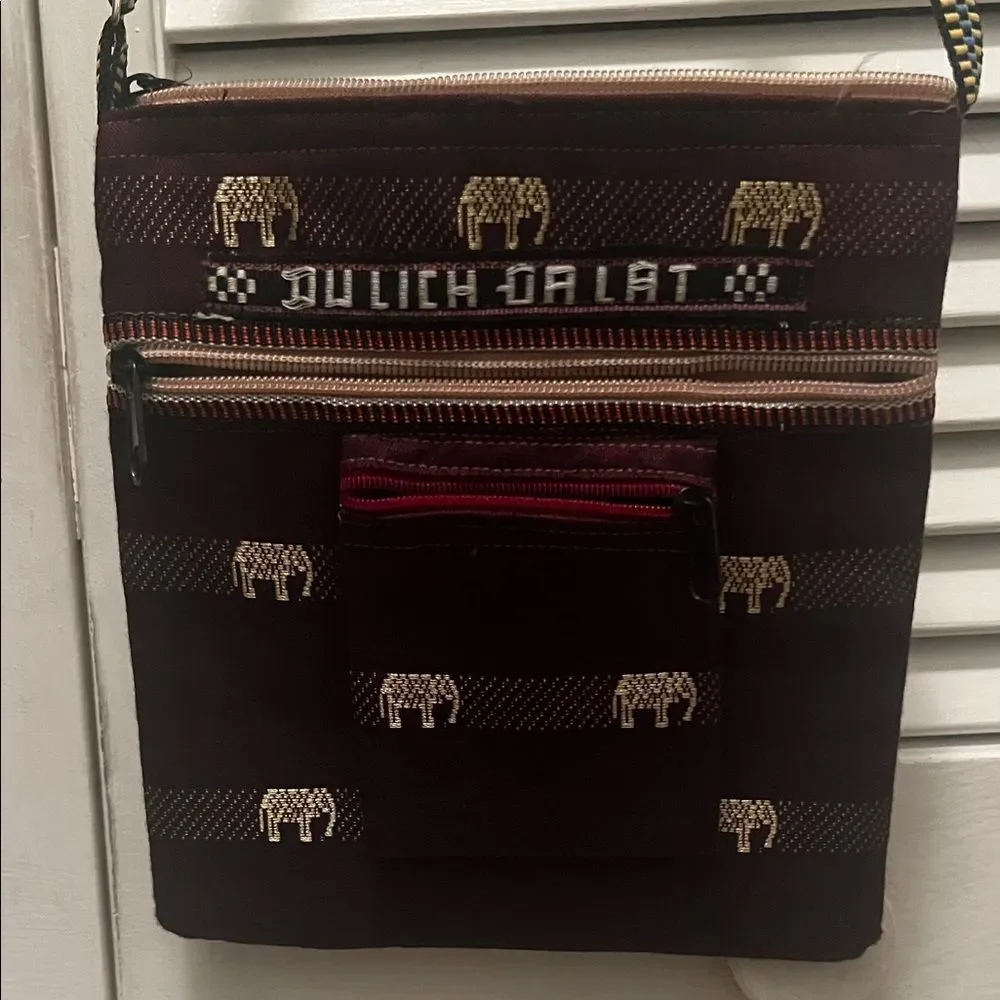 #0976+Elephant Patterned Maroon Crossbody Bag